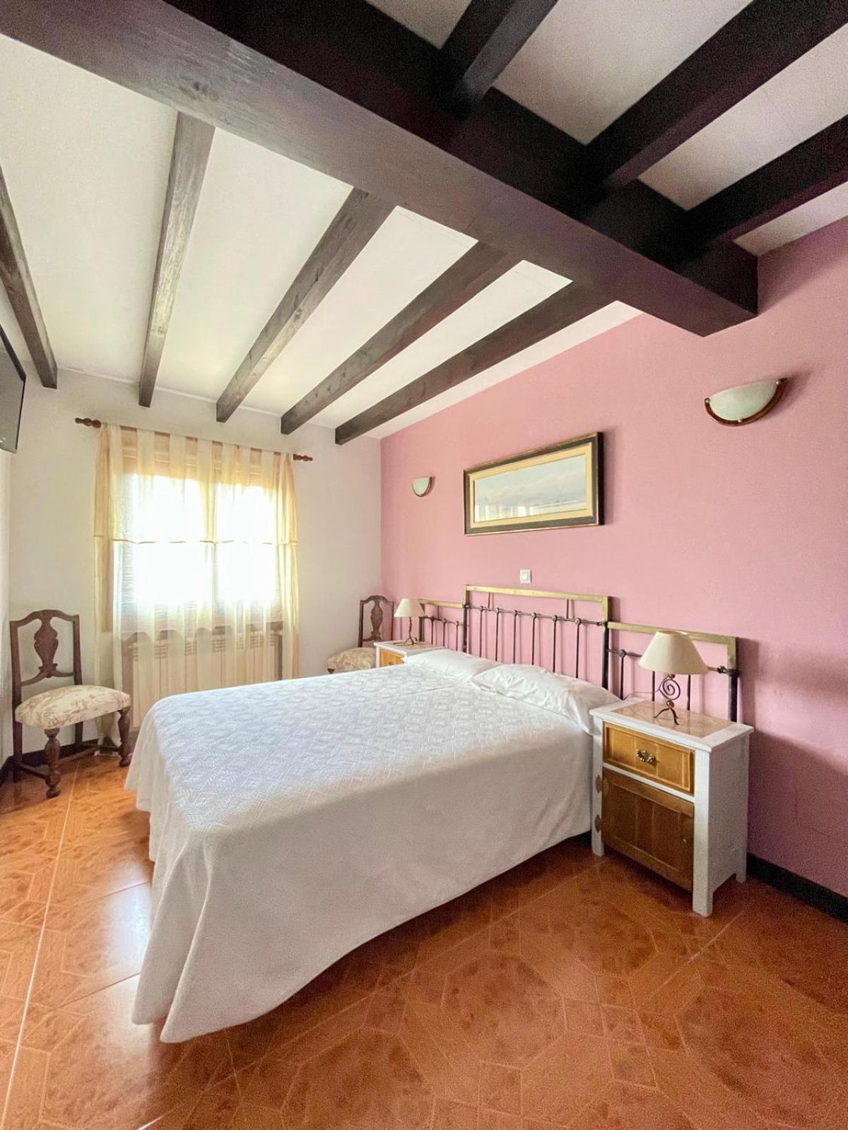 Rural La Pena Casares Inn La Revilla (San Vicente de la Barquera)